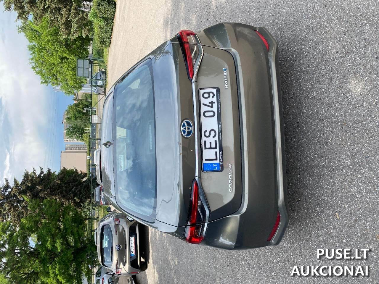 Automobilis TOYOTA COROLLA HYBRID Keleivinis automobilis 4