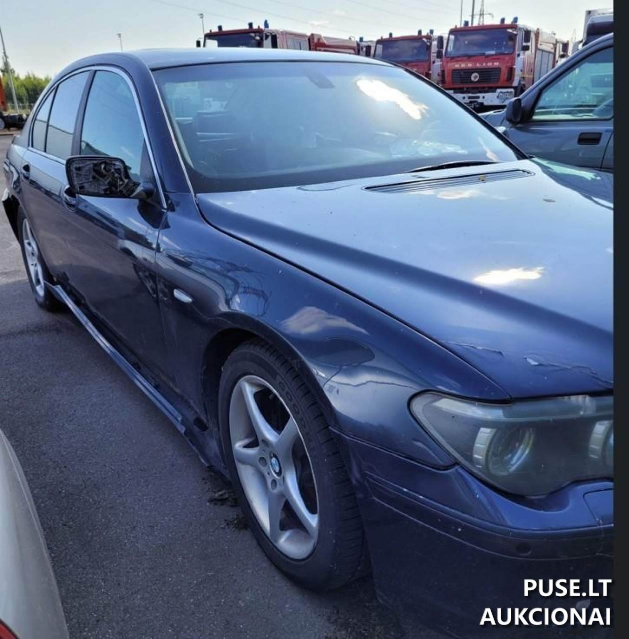BMW 745I su slėptuvėmis Lengvasis automobilis 3