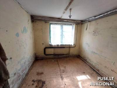 Didelis komercinis/gamybinis turtas Joniškio rajone, Jurdaičiuose - garažai ir sandėliai 14591 EUR