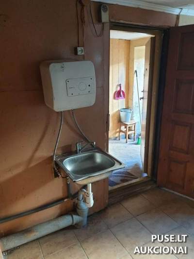 Mažas 27.4 kv.m butas Vilniuje, Gudų g. 7 cokoliniame aukšte, pradinė kaina 34155 EUR