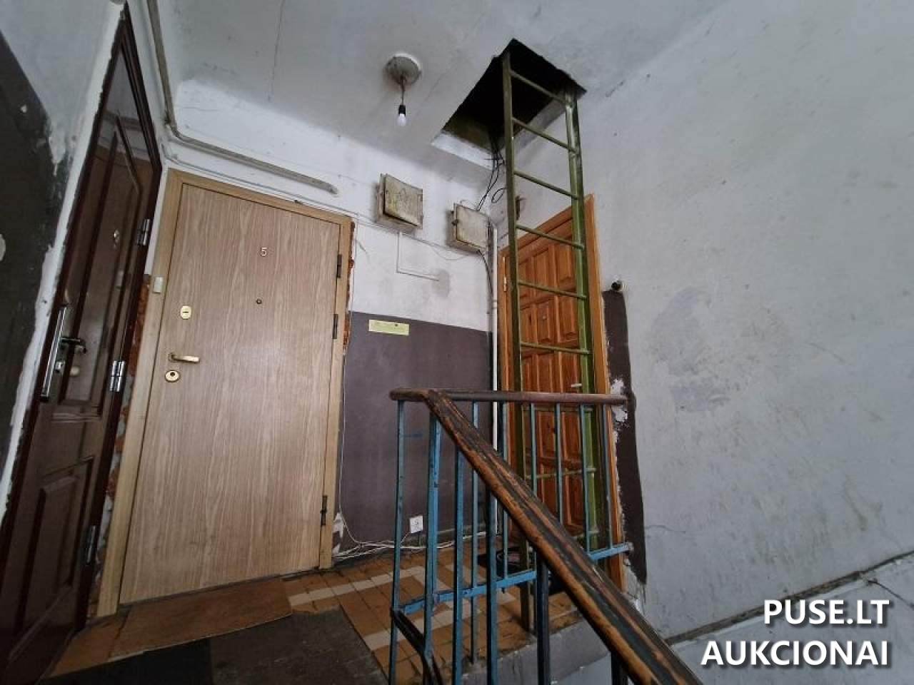 Neįrengta pastogė Patalpos/Butai Kapsų g. 8, 02166 Vilnius, Vilniaus m. sav. 4