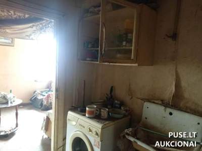 Parduodamas 1/1 dalis buto Kaune, A. Mackevičiaus g. 8A, 19500 EUR pradinė kaina