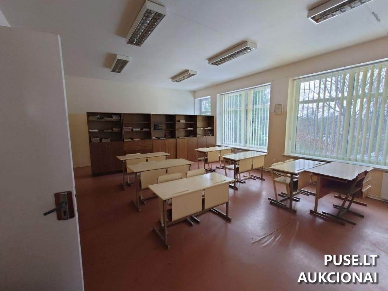 Vaikų darželis Pastatai J. Lingio g. 1, 71351 Panoviai, Kudirkos Naumiesčio sen., Šakių r. sav. 1
