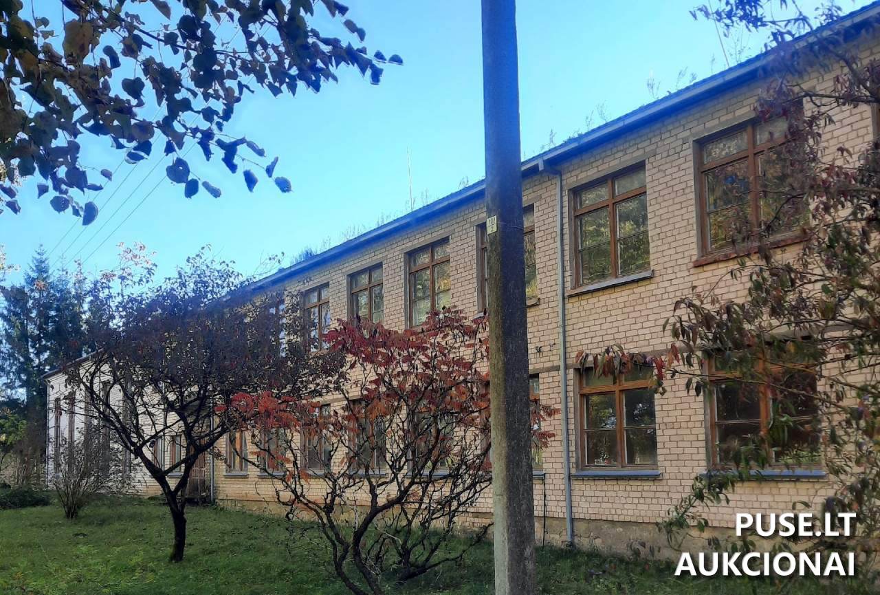 Mokykla Pastatai Mokyklos g. 7, 98262 Šliktinė, Notėnų sen., Skuodo r. sav. 2