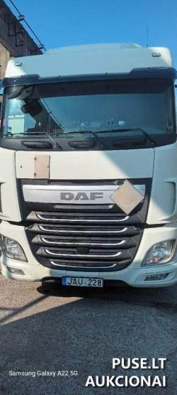 Krovininis automobilis nuo 3,5t. iki 12t. - DAF XF460FT
