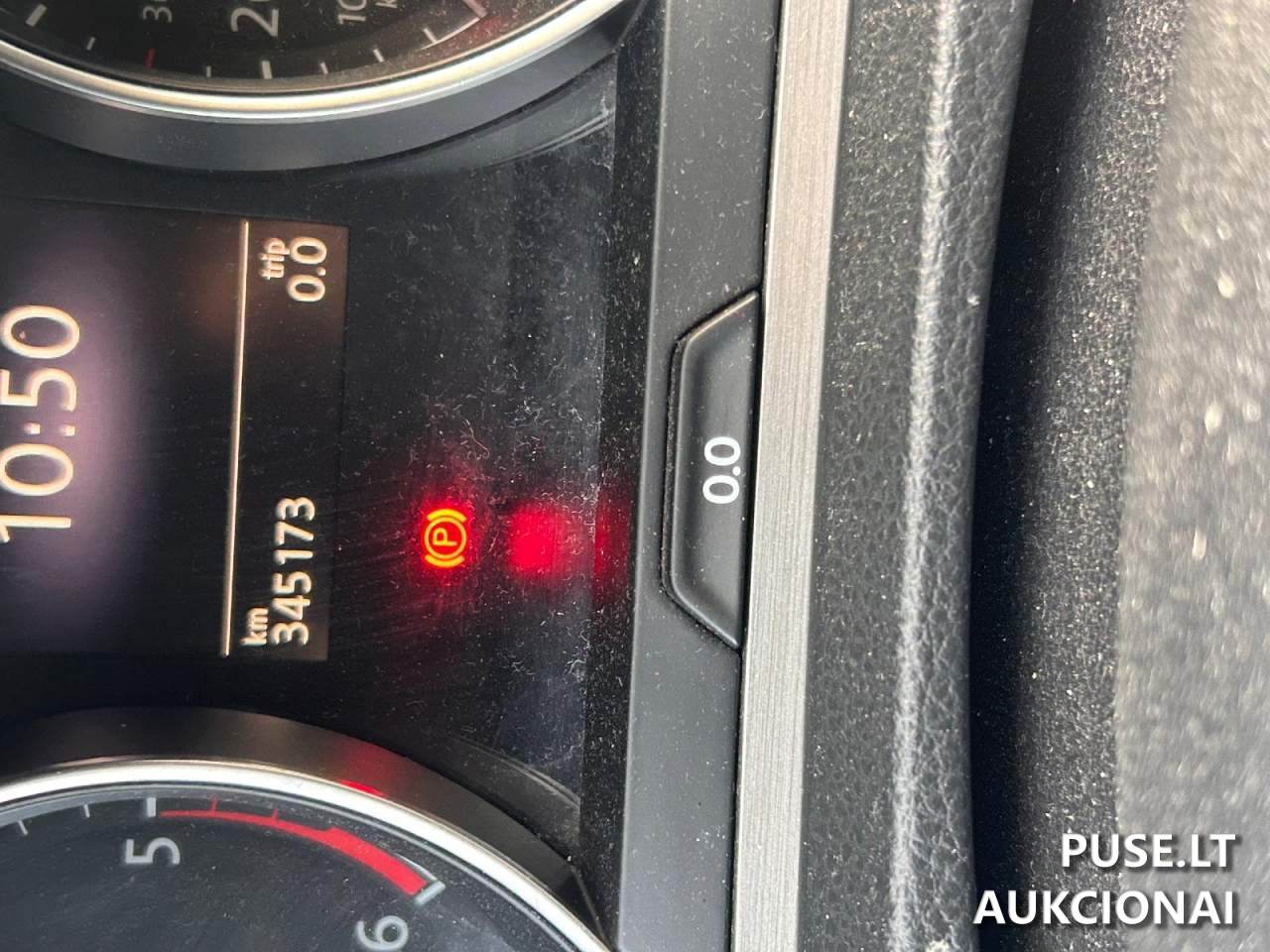 VOLKSWAGEN GOLF Keleivinis automobilis 5