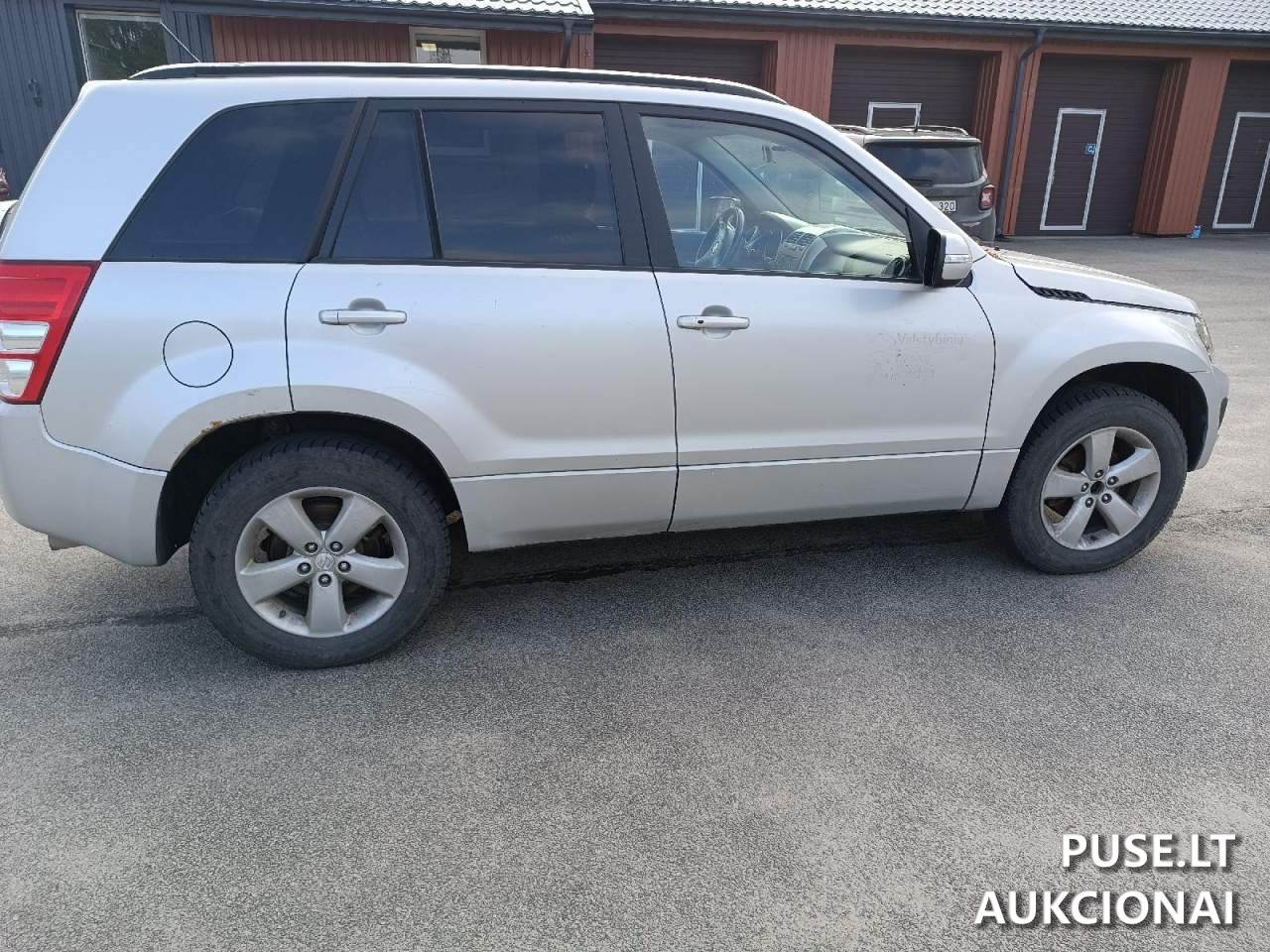 Lengvasis automobilis SUZUKI GRAND VITARA Inv. nr. 35-1-24-37 Traktoriai, savaeigės mašinos, priekabos, puspriekabės 4