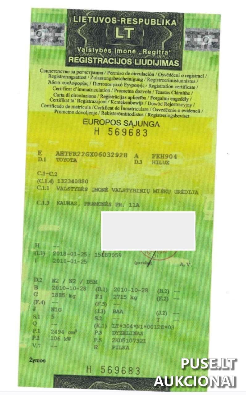 Lengvasis automobilis TOYOTA HILUX Inv. nr. 21-2139 Traktoriai, savaeigės mašinos, priekabos, puspriekabės 1