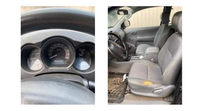 2007 m. TOYOTA HILUX pikapas su defektais parduodamas aukcione Kretingoje nuo 3220 EUR