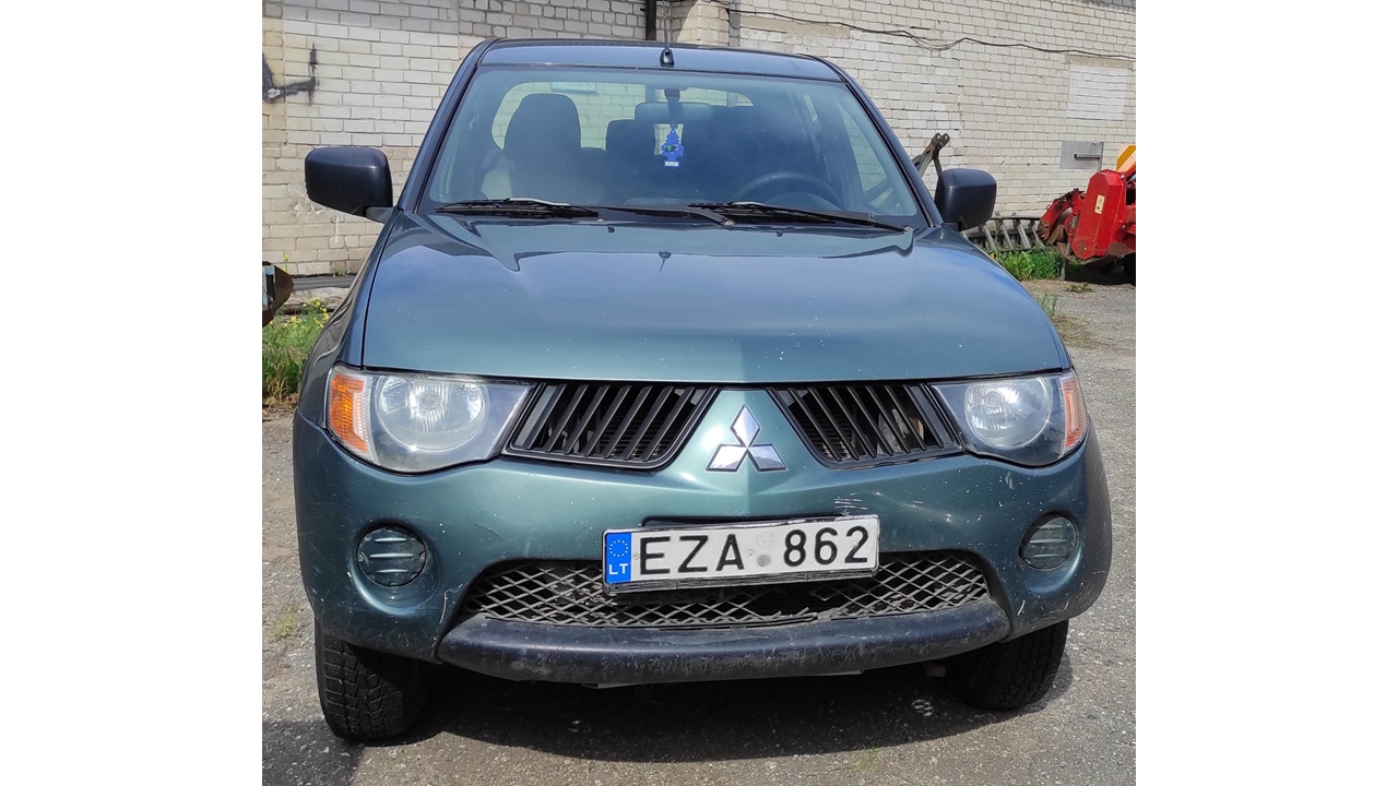 Lengvasis automobilis	MITSUBISHI	L200 Inv. Nr. 12-2559 Traktoriai, savaeigės mašinos, priekabos, puspriekabės 3