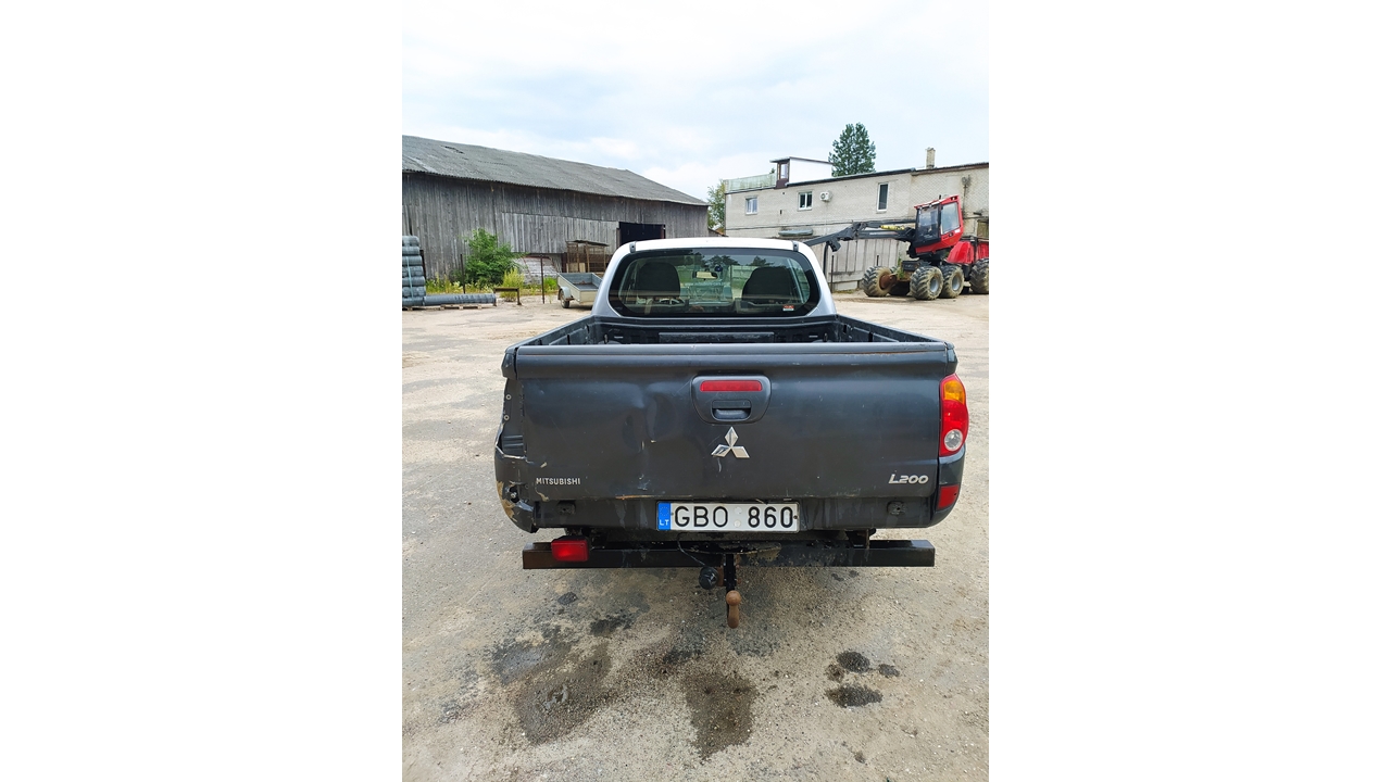 Lengvasis automobilis MITSUBISHI L200 Inv. nr. 09-16-01-000417 Traktoriai, savaeigės mašinos, priekabos, puspriekabės 4