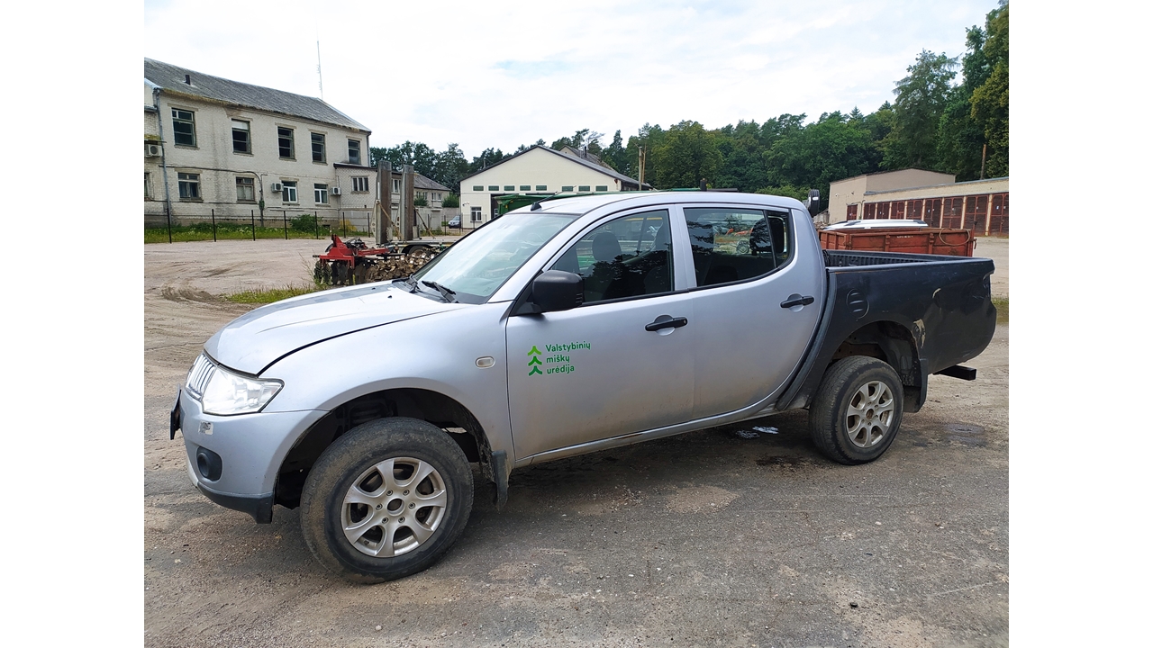 Lengvasis automobilis MITSUBISHI L200 Inv. nr. 09-16-01-000417 Traktoriai, savaeigės mašinos, priekabos, puspriekabės 5