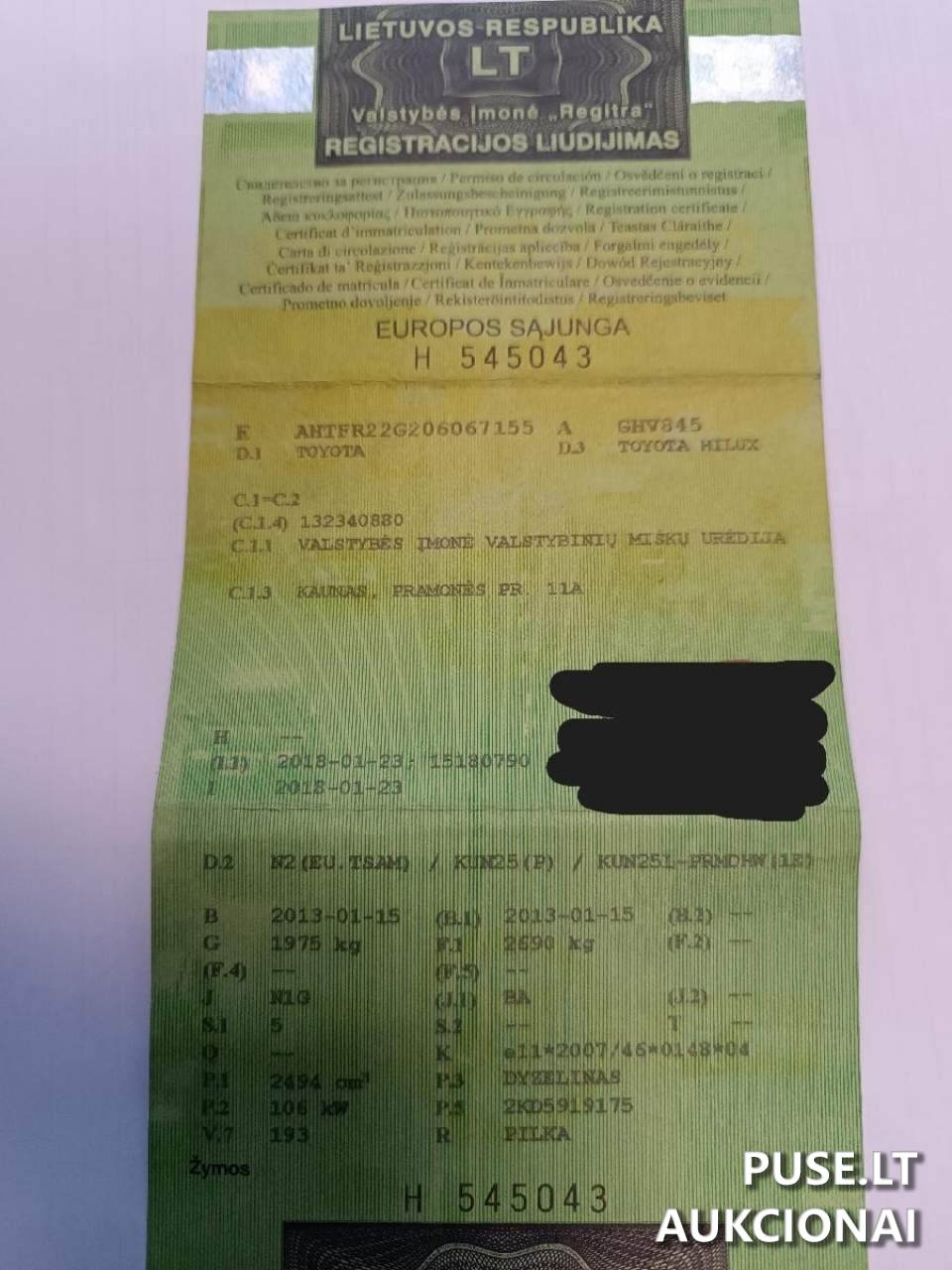 Lengvasis automobilis TOYOTA HILUX Inv. Nr. 06-03-84 Traktoriai, savaeigės mašinos, priekabos, puspriekabės 1