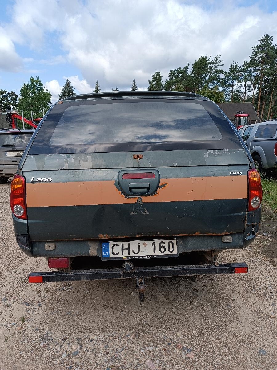 Lengvasis automobilis MITSUBISHI L200 Inv. nr. 06-03-74 Traktoriai, savaeigės mašinos, priekabos, puspriekabės 8