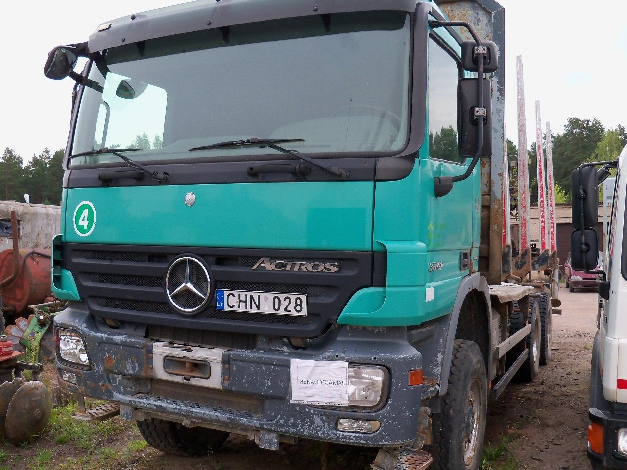 Vilkikas su manipuliatoriumi MERCEDES BENZ 3341 Inv. nr. 05-0742 Traktoriai, savaeigės mašinos, priekabos, puspriekabės 5