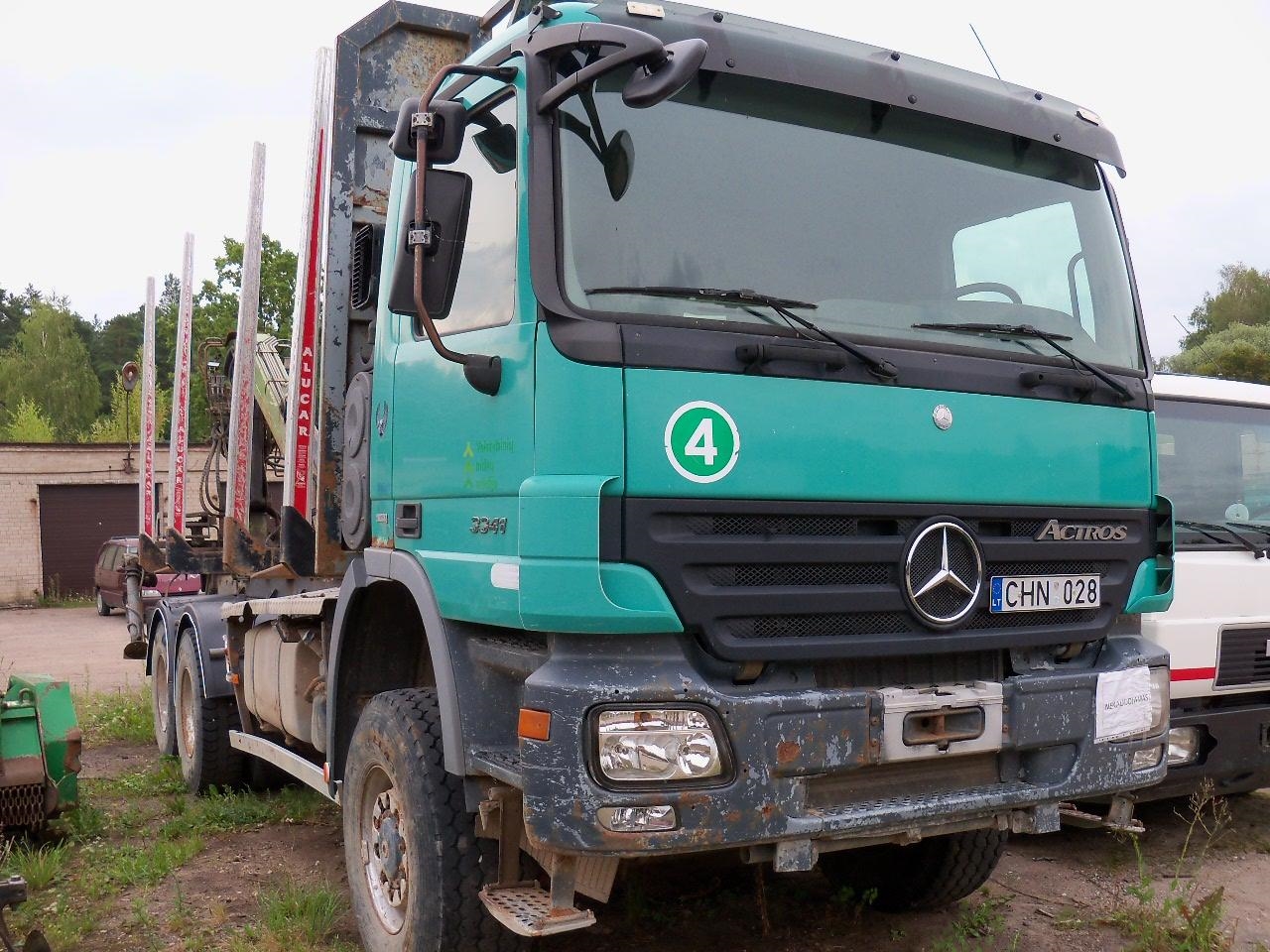 Vilkikas su manipuliatoriumi MERCEDES BENZ 3341 Inv. nr. 05-0742 Traktoriai, savaeigės mašinos, priekabos, puspriekabės 6