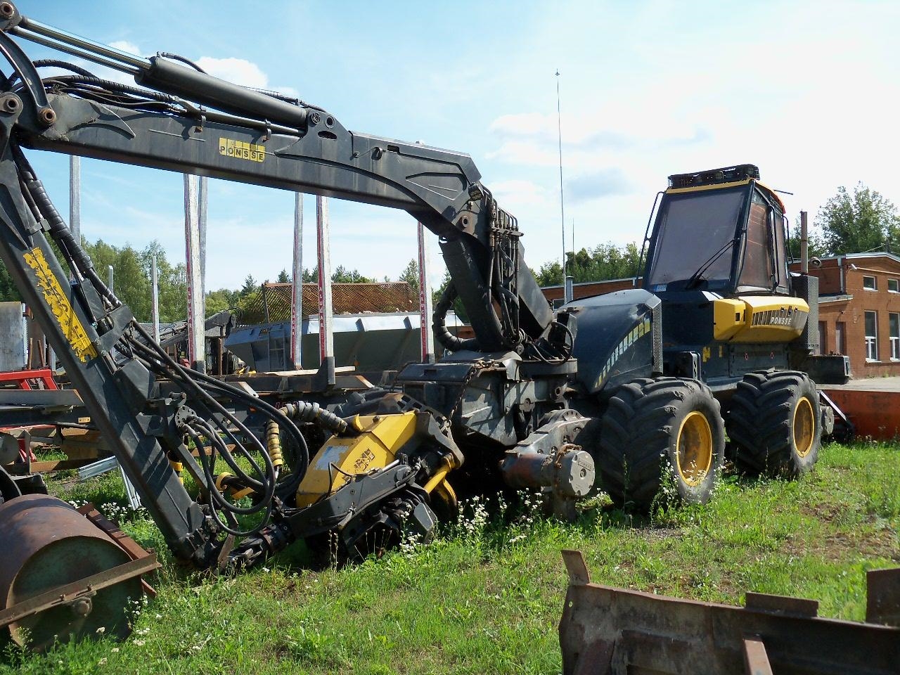 Medkirtė PONSSE	ERGO 8W Inv. Nr. 41-16-03 Traktoriai, savaeigės mašinos, priekabos, puspriekabės 6