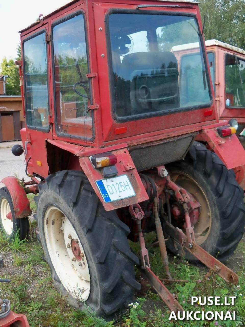 Ratinis traktorius MTZ	T-25A Inv. nr. 05-0240 Traktoriai, savaeigės mašinos, priekabos, puspriekabės 4
