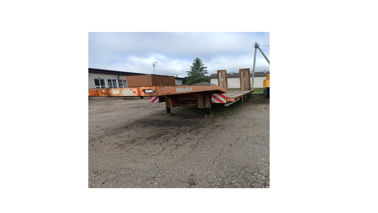 Puspriekabė-tralas SCHWARZMULLER STU3-ZVN Inv. nr. 33-124143 Traktoriai, savaeigės mašinos, priekabos, puspriekabės 6