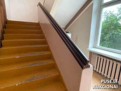 Administracinis pastatas Kupiškio r. sav. Šimonių miestelyje 295 kv.m. pradinė kaina 12873 EUR