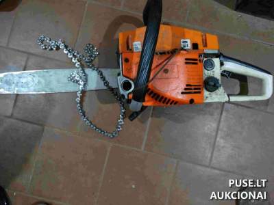 Įranga ir įrengimai aukcionas nuo 11000 EUR - Transporteriai, pjūklai, kompresoriai