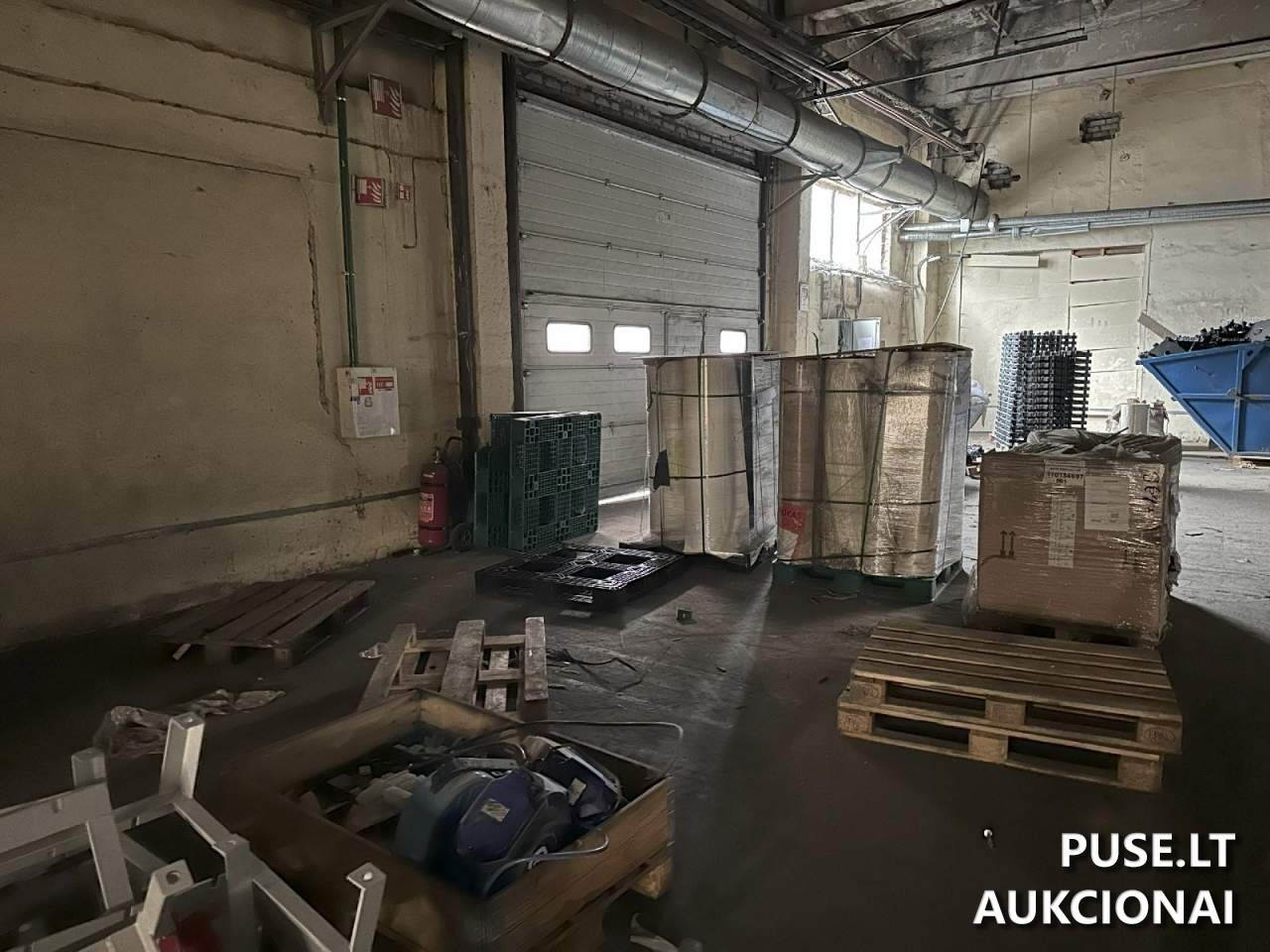 Bendrovės ilgalaikis ir trumpalaikis turtas pagal pridedamus sąrašus Mašinos ir įrengimai 29
