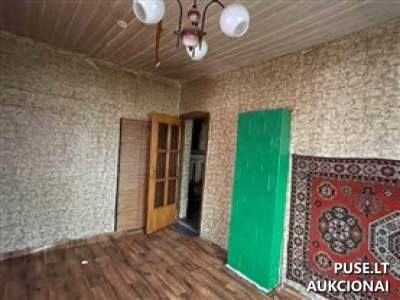 2 kambarių butas Panevėžyje J. Basanavičiaus g. 18, pradinė kaina 11800 EUR