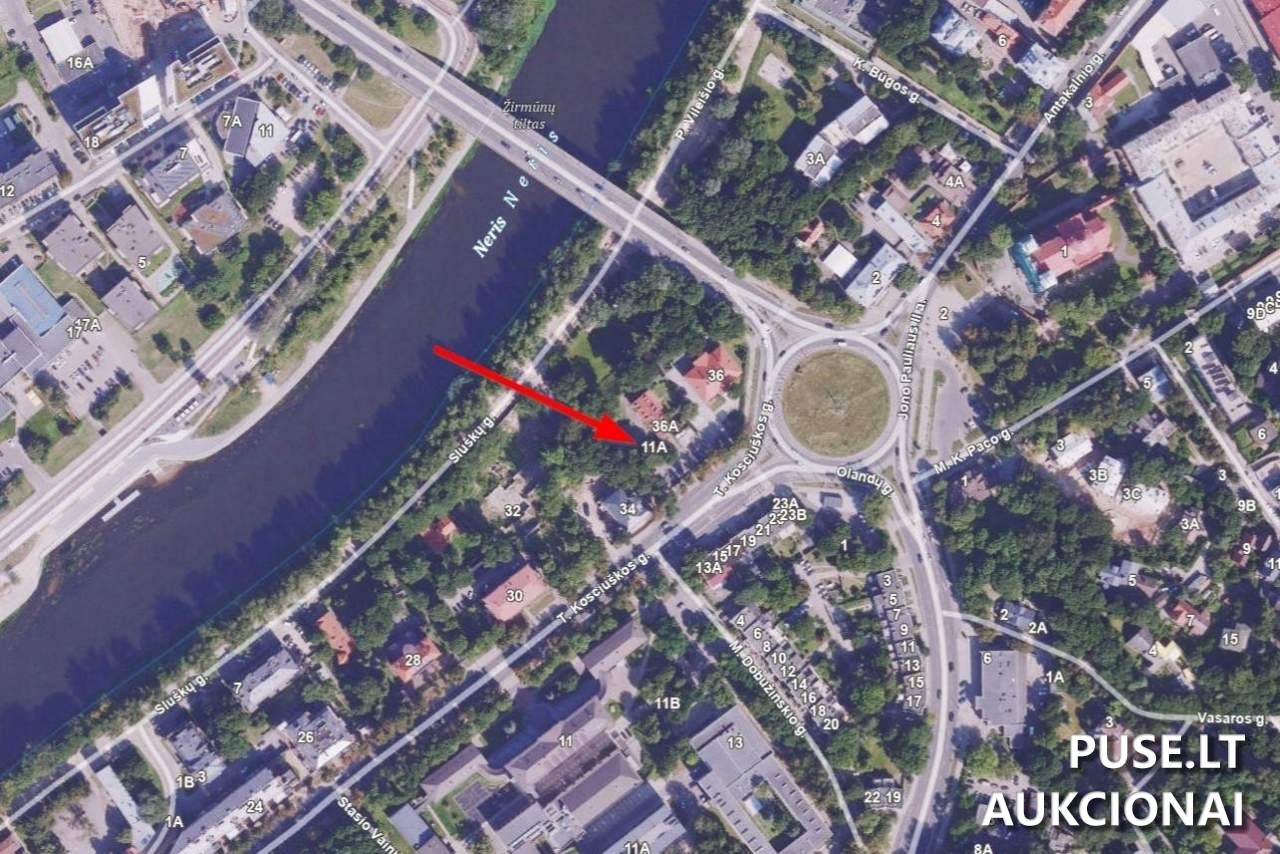 Garažas Pastatai Sluškų g. 11A, 01100 Vilnius, Vilniaus m. sav. 9