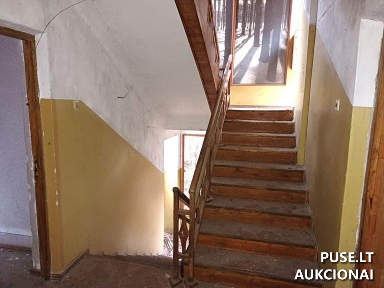 Medžioklės laboratorija Pastatai Girionių g. 2, 53101 Girionys, Samylų sen., Kauno r. sav. 12