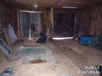 Dirbtuvės Ignalinoje, Medžiotojų g. 21, su 0.1365 ha sklypu, pradinė kaina 6699 EUR
