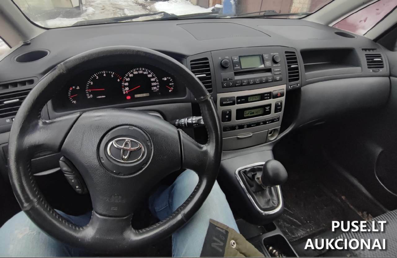 Toyota Corola Verso Lengvasis automobilis 3