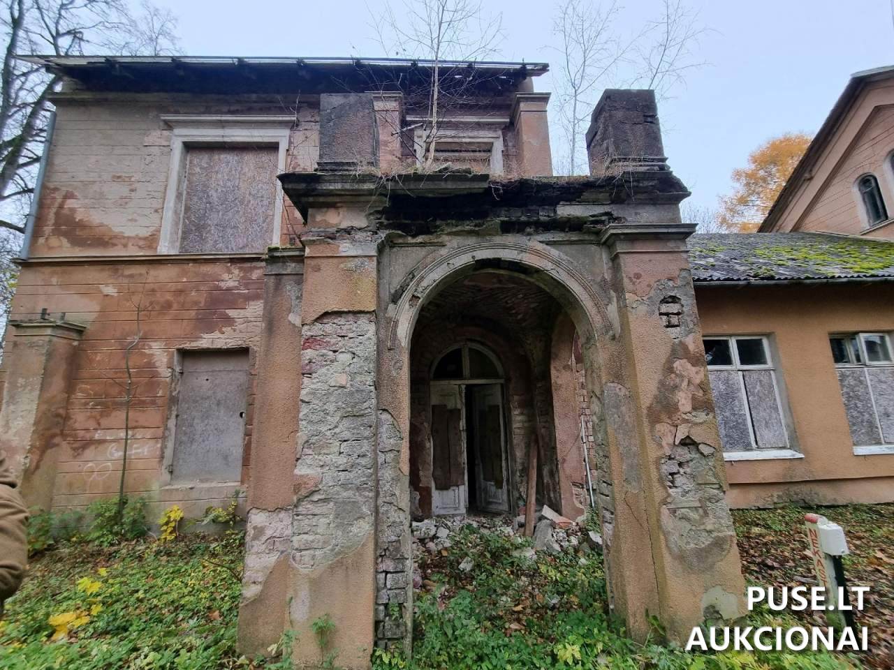 Administracinis Pastatai Dvaro g. 2, 90401 Šateikiai, Šateikių sen., Plungės r. sav. 2
