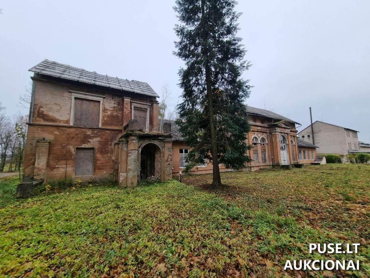 Administracinis Pastatai Dvaro g. 2, 90401 Šateikiai, Šateikių sen., Plungės r. sav. 4