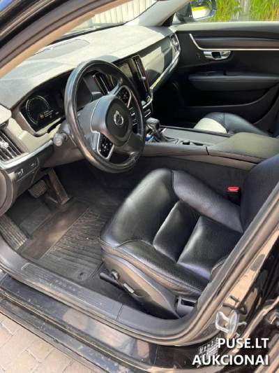 Keleivinis automobilis Volvo V90 2017 m., 110 kW, dyzelis parduodamas aukcione už 6400 EUR