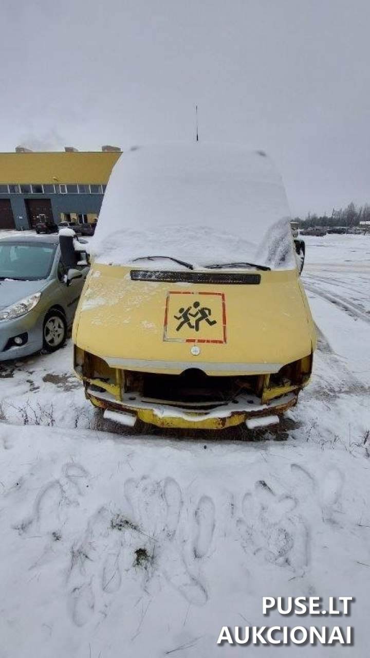 MOKYKLINIS AUTOBUSAS Autobusas 1