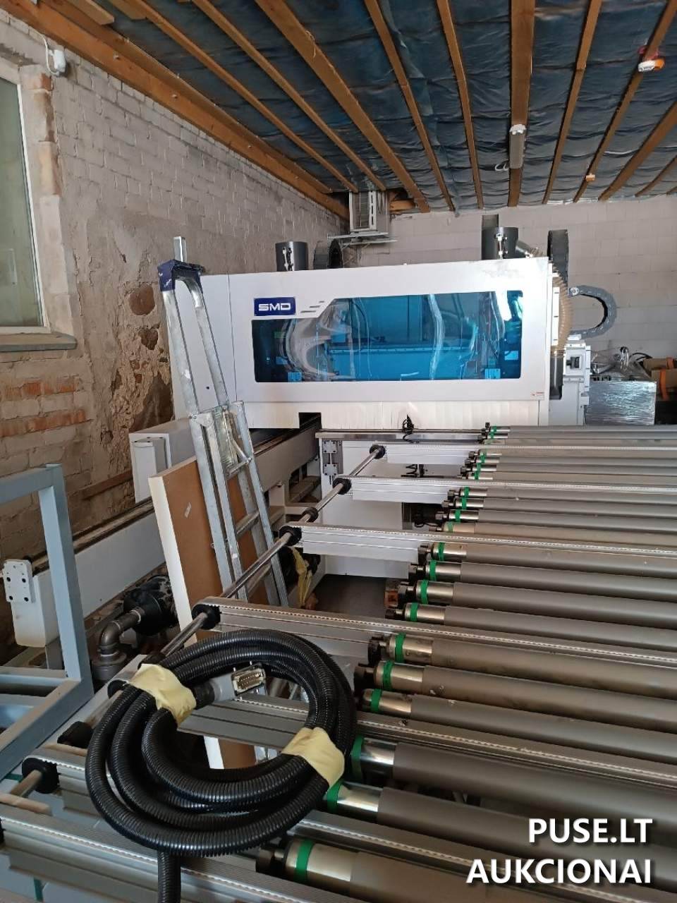 CNC programuojama gręžimo linija Mašinos ir įrengimai 2