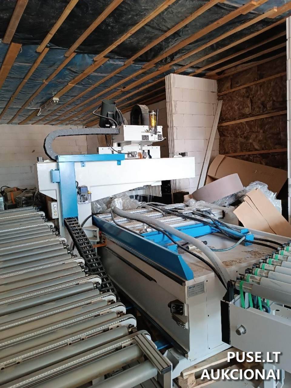 CNC programuojama gręžimo linija Mašinos ir įrengimai 3
