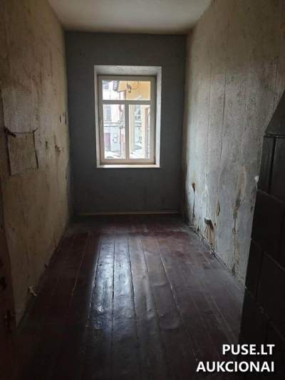 Nedidelis 32.74 kv.m. butas Vilniuje Subačiaus g. 12-14, pradinė kaina 94176 EUR