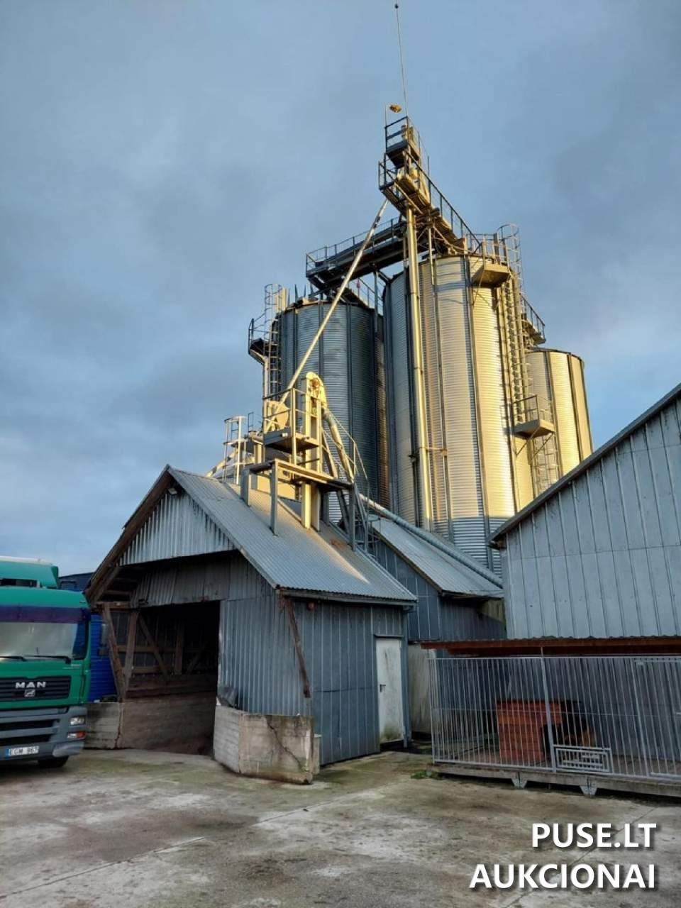 Grūdų saugykla Kiti statiniai Bernotai 9, 38440, Karsakiškio sen., Panevėžio r. sav. 1