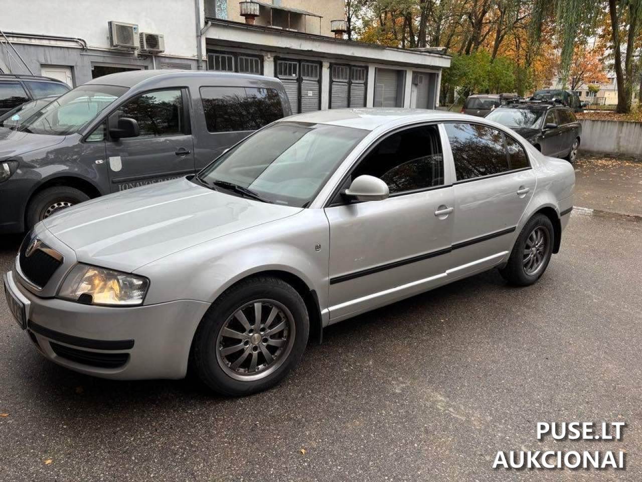 Škoda Superb Lengvasis automobilis 7