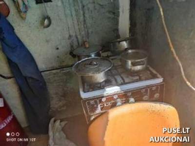 Parduodamas 1 kambario butas Surviliškyje Kėdainių g. 16, pradinė kaina 300 EUR