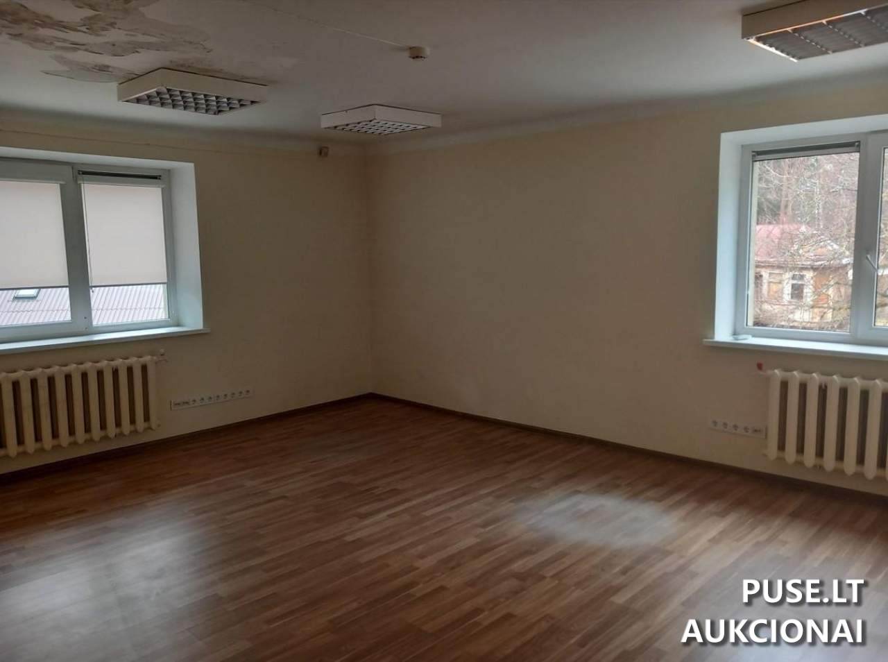 Nuomojamas turtas: Administracinis Pastatai Nugalėtojų g. 14D, 10105 Vilnius, Vilniaus m. sav. 14