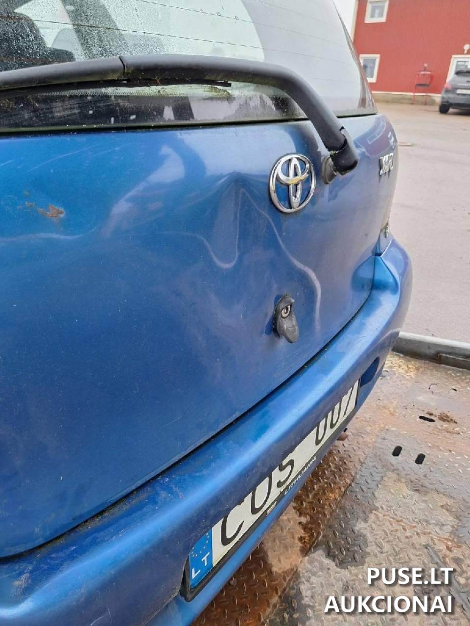 Kelių transporto priemonė Toyota Yaris Lengvasis automobilis 11