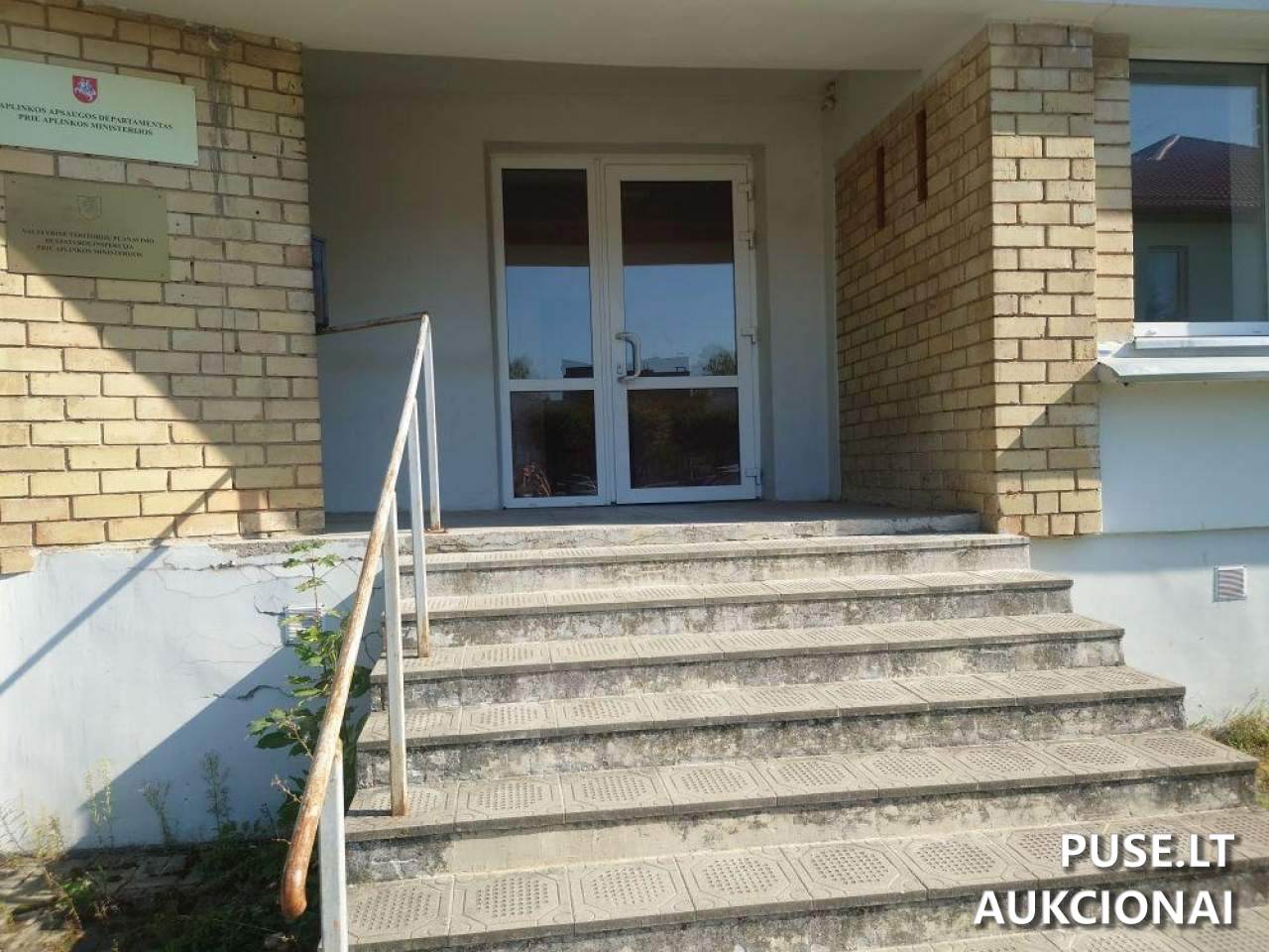 Administracinė patalpa Patalpos/Butai Bažnyčios g. 3, 71122 Šakiai, Šakių sen., Šakių r. sav. 7