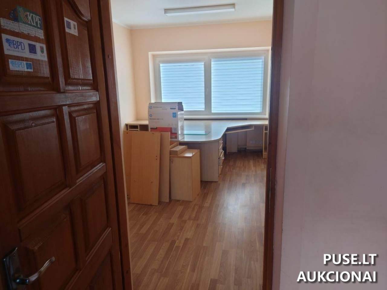 Administracinė patalpa Patalpos/Butai Bažnyčios g. 3, 71122 Šakiai, Šakių sen., Šakių r. sav. 11