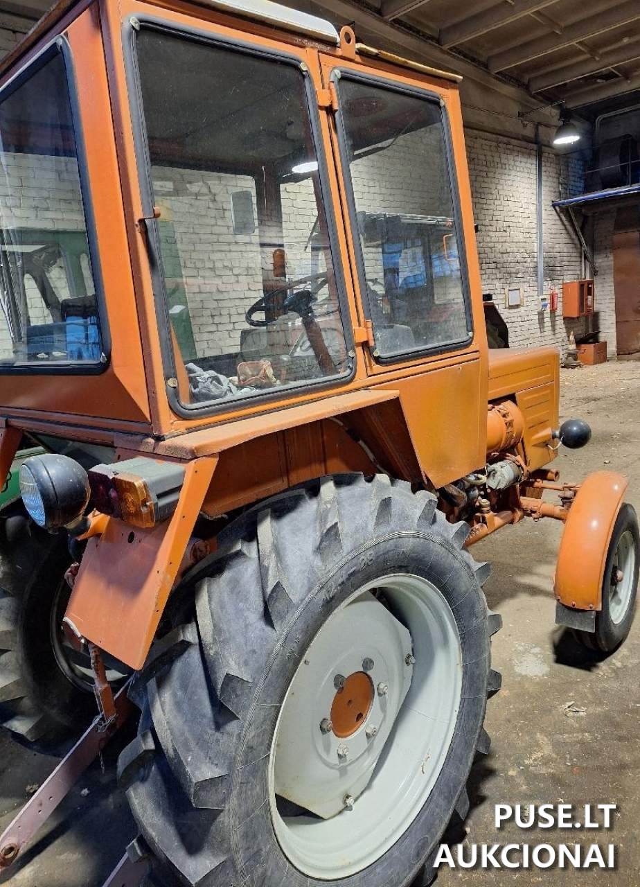 Traktorius T25A Traktoriai, savaeigės mašinos, priekabos, puspriekabės 1