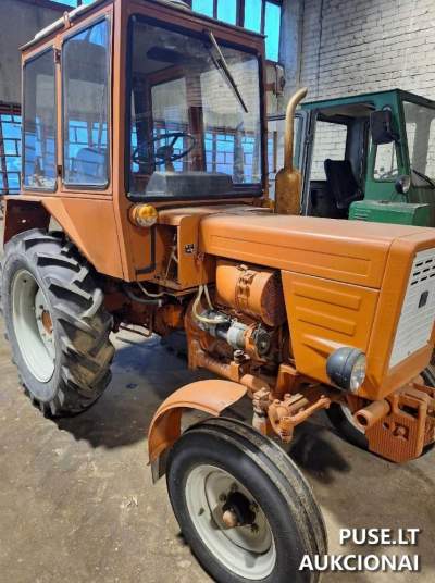 Traktorius T25A parduodamas aukcione Klaipėdoje nuo 3000 EUR