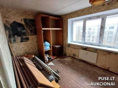 5/8 dalis buto su rūsiu Naujojoje Akmenėje, V. Kudirkos g. 13, pradinė kaina 4500 EUR