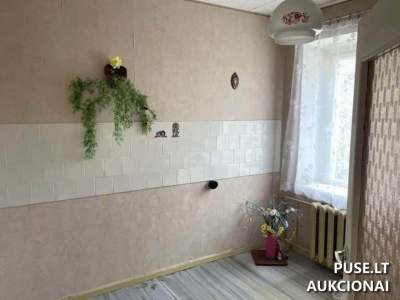 Parduodamas 50.62 kv.m butas su rūsiu Visagine, Kosmoso g. 44, pradinė kaina 18090 EUR