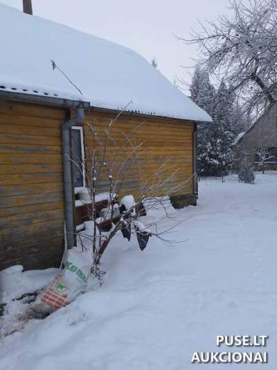 Gyvenamasis namas Kupiškio rajone, Girsteikių k., pradinė kaina 2200 EUR, parduodama 1/1 dalis